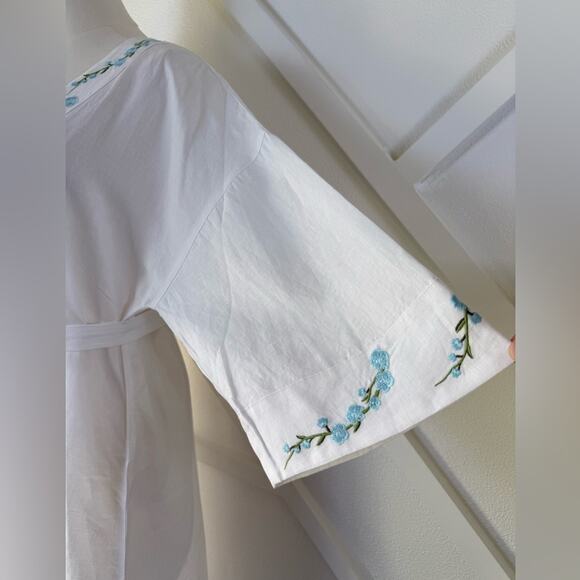 NWT Fanm Mon x Andie Kepez Kaftan Embroidered Dress White 100% Linen
Size Small - Picture 6 of 13